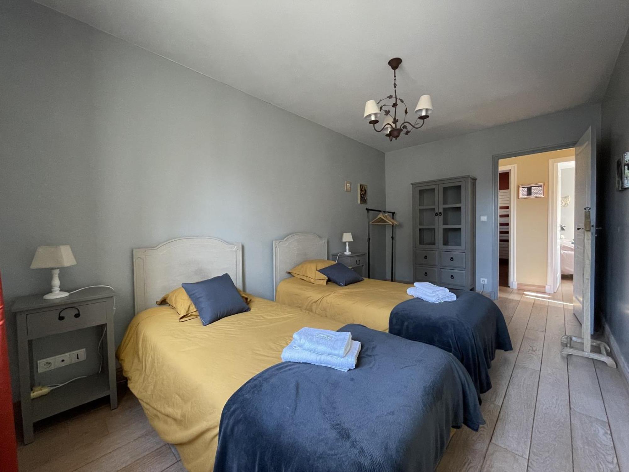 Le P'Tit Louis Villa Saint-Cyr-les-Colons Luaran gambar